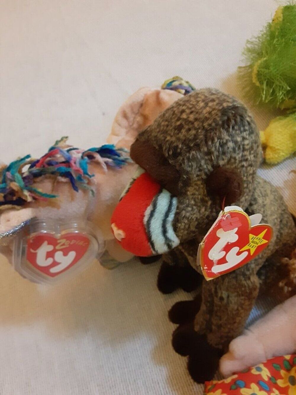 TYBeanie Babies lot of 4 Princess, Cheeks, Frogs punkie collection Horse Zodiac - Picture 13 of 13